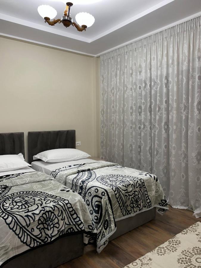 Komatas Modern Apartments In Bllok Area Tiranë Eksteriør bilde