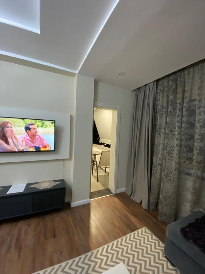 Komatas Modern Apartments In Bllok Area Tiranë Eksteriør bilde